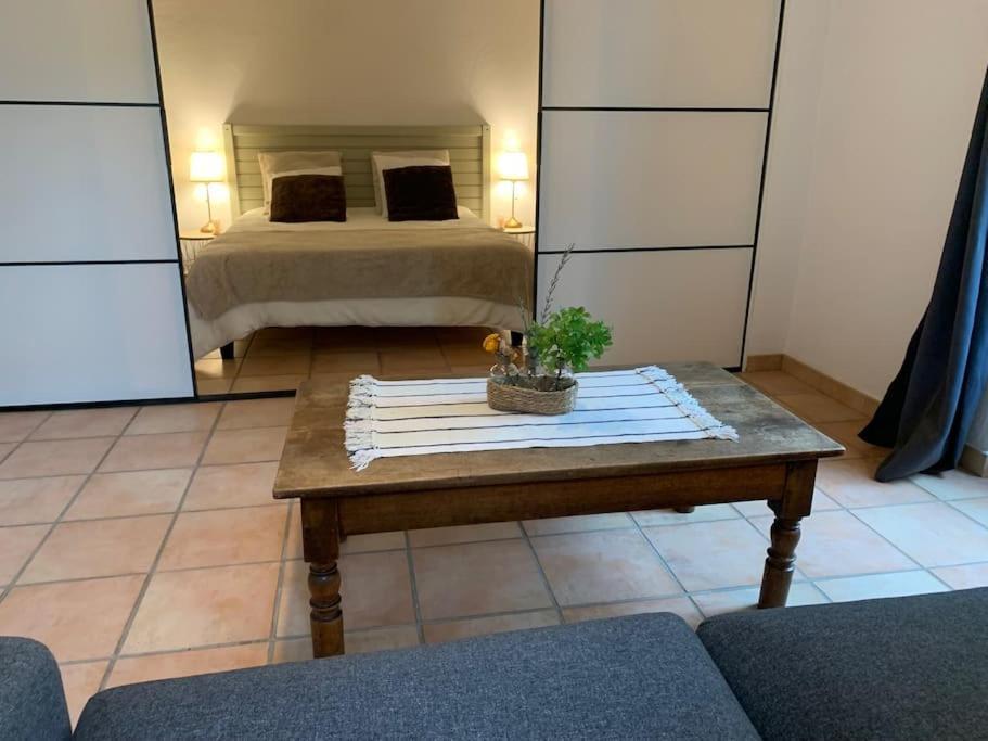 Ferienwohnung Les Loges De Bacchus L'Epicurieux Chonas-lʼAmballan Exterior foto