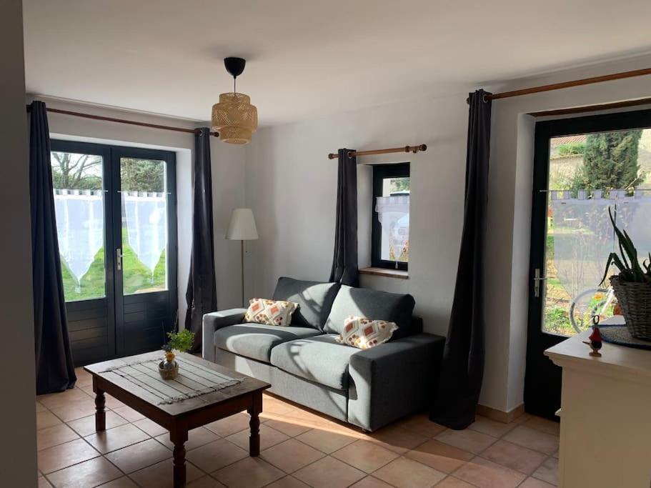 Ferienwohnung Les Loges De Bacchus L'Epicurieux Chonas-lʼAmballan Exterior foto