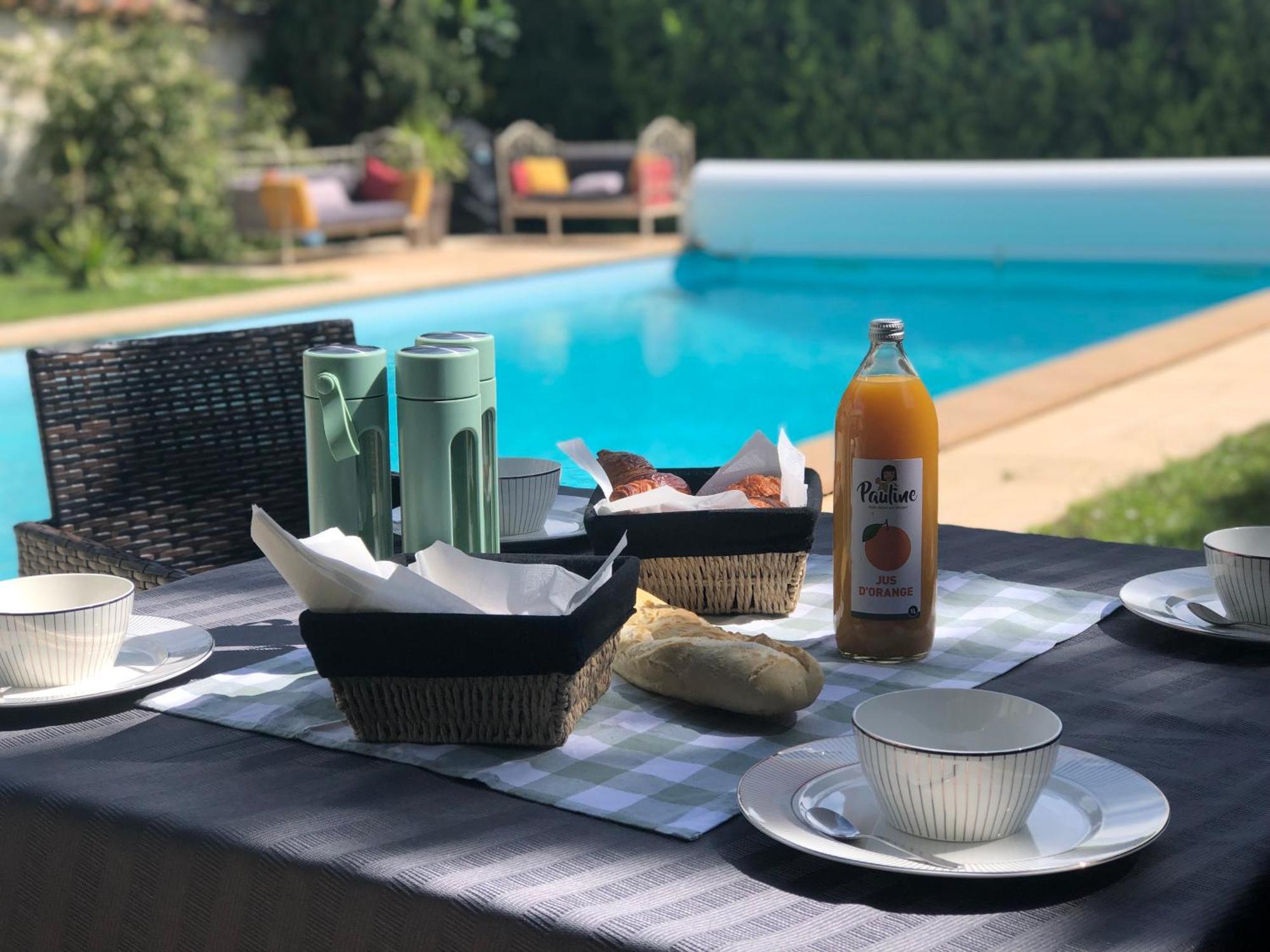 Ferienwohnung Les Loges De Bacchus L'Epicurieux Chonas-lʼAmballan Exterior foto